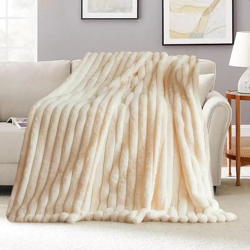 Luxury Soft Faux Throw Blanket Warm Soft Solid Color Thickened Plaid Fuzzy Fleece Blanket Bedroom