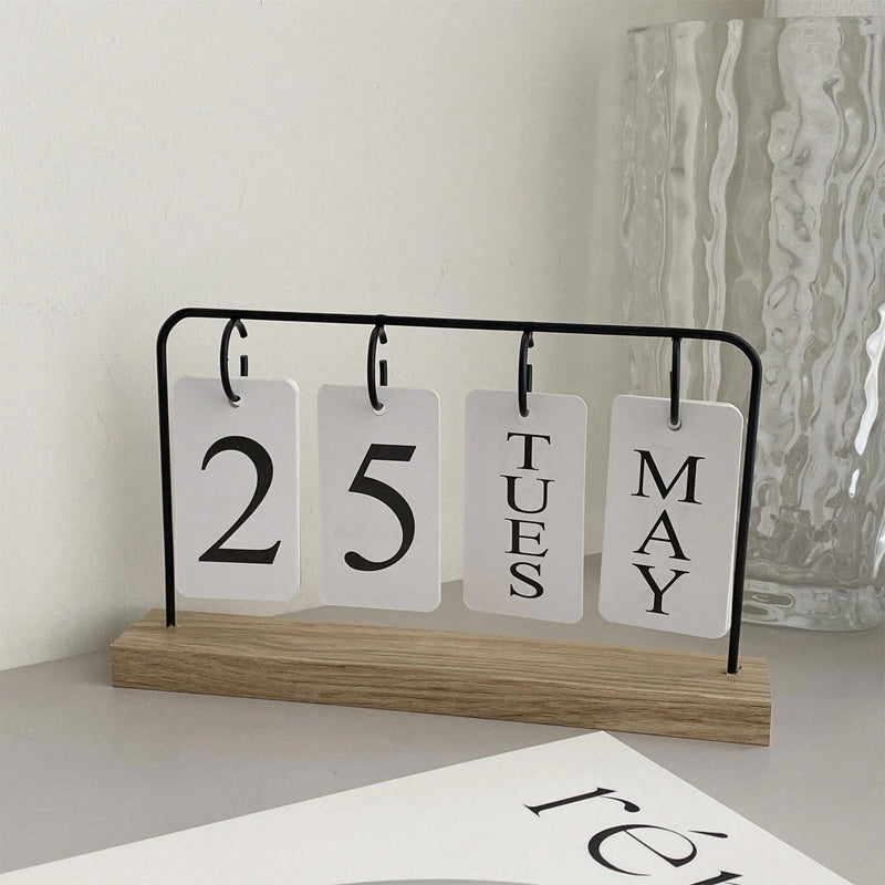 Creative Mini DIY Desktop Calendar – Stylish Office and Home Decoration