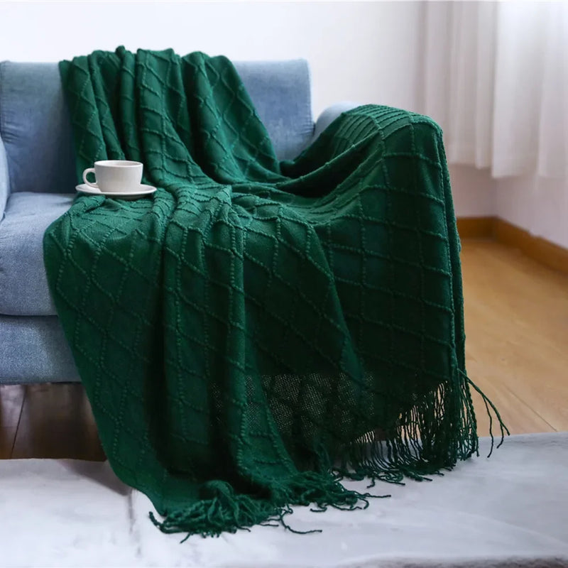 Knitted Throw Blanket with Tassels – Soft and Stylish Nordic Home Décor